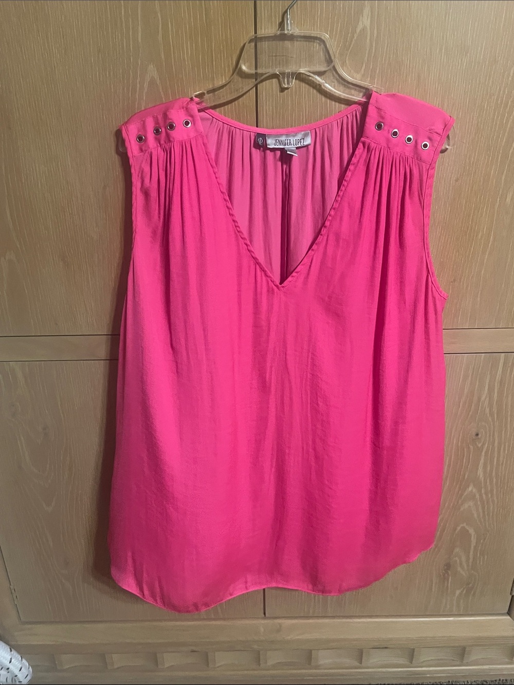 Jennifer Lopez Hot Pink V-Neck Sleeveless Camisole